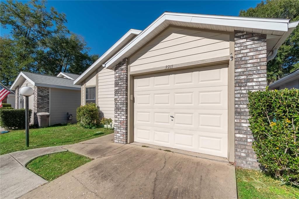 待售: $219,000 (3 贝兹, 2 浴室, 1358 平方英尺)