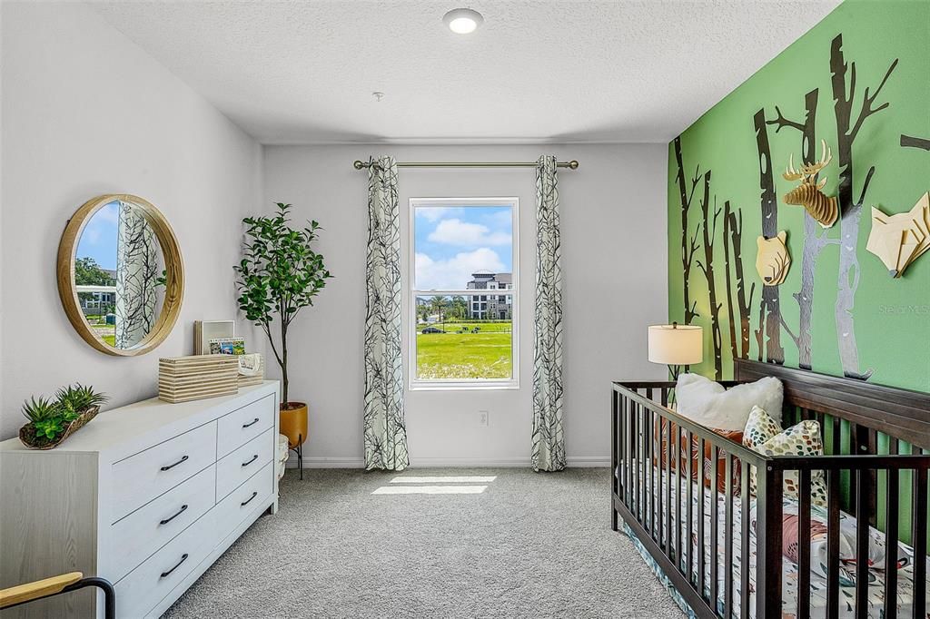 Activo con contrato: $409,990 (3 camas, 2 baños, 1673 Pies cuadrados)