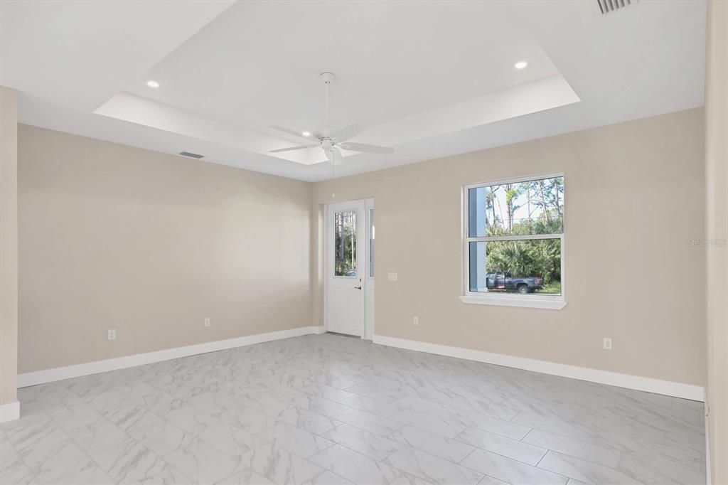 Active With Contract: $329,000 (3 beds, 2 baths, 1523 Square Feet)