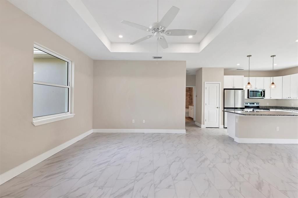 Active With Contract: $329,000 (3 beds, 2 baths, 1523 Square Feet)