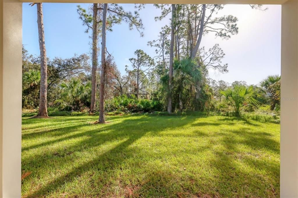 Active With Contract: $329,000 (3 beds, 2 baths, 1523 Square Feet)