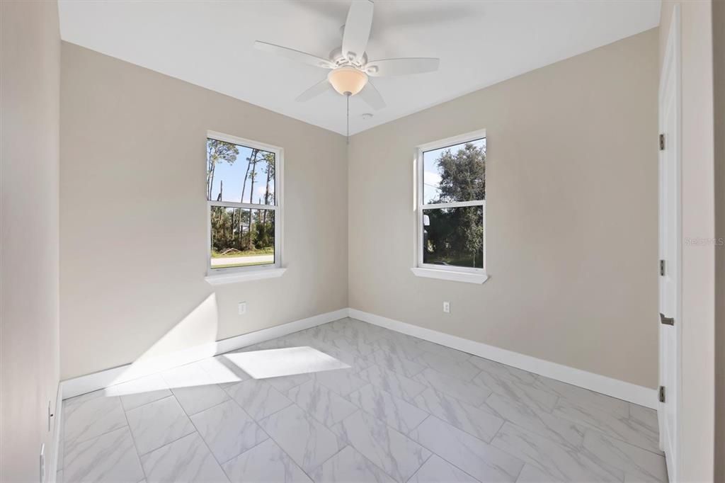 Active With Contract: $329,000 (3 beds, 2 baths, 1523 Square Feet)
