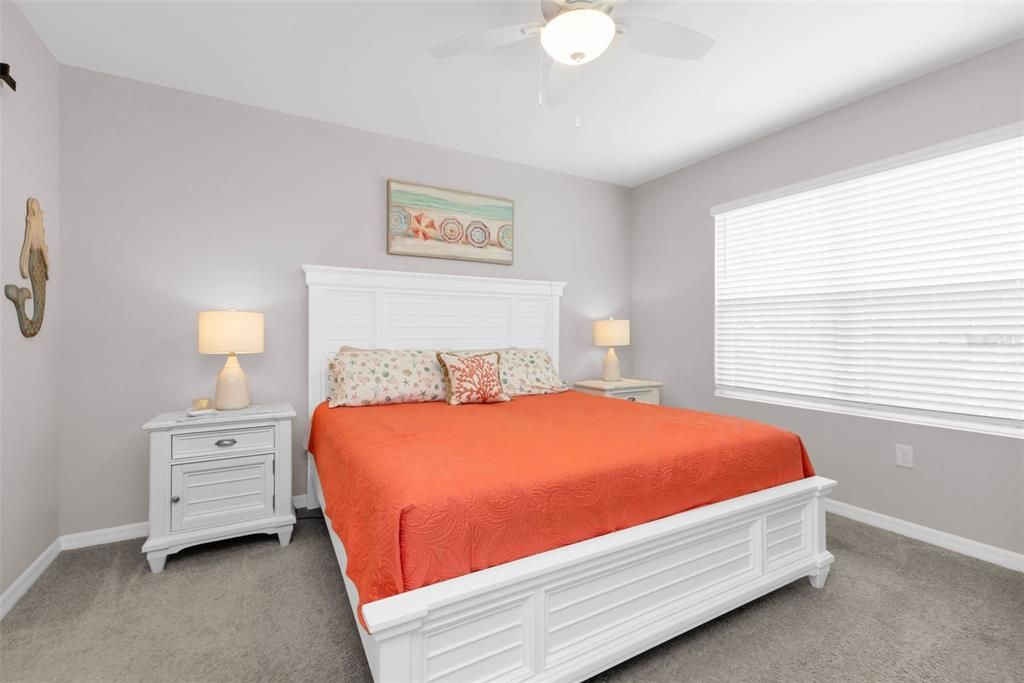 For Sale: $289,900 (2 beds, 2 baths, 1516 Square Feet)