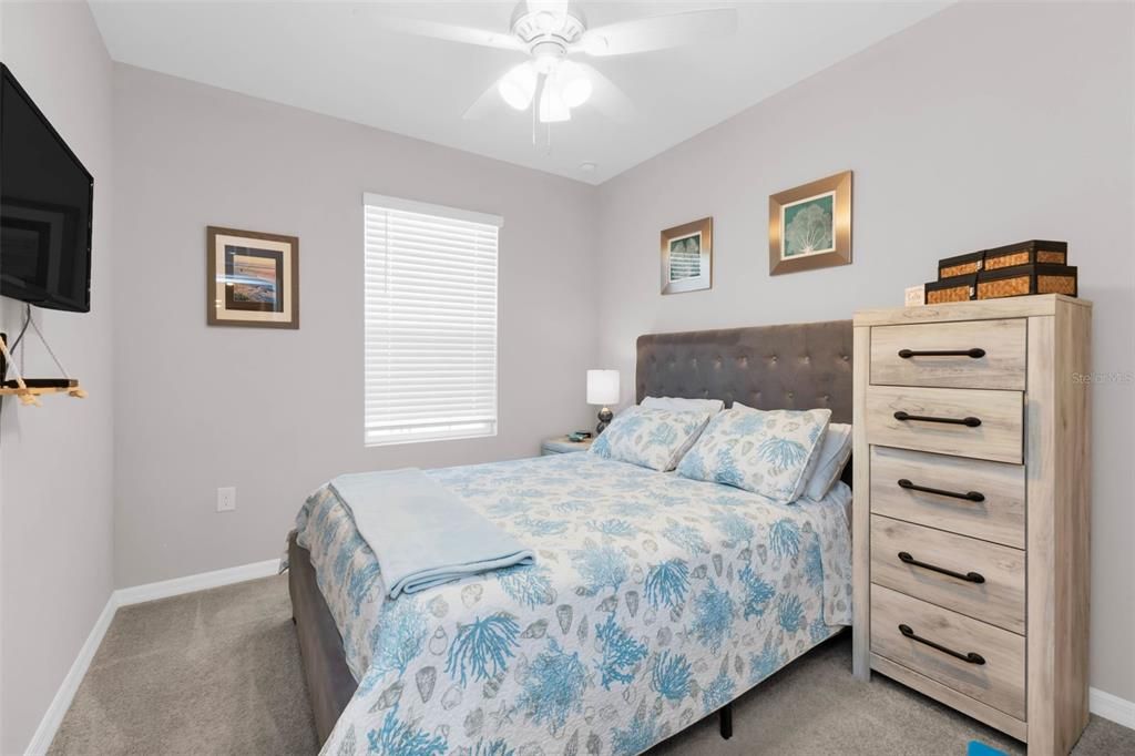 For Sale: $289,900 (2 beds, 2 baths, 1516 Square Feet)