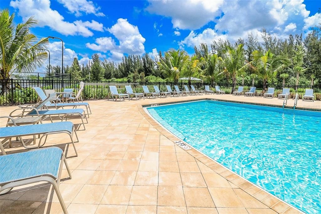 For Sale: $289,900 (2 beds, 2 baths, 1516 Square Feet)