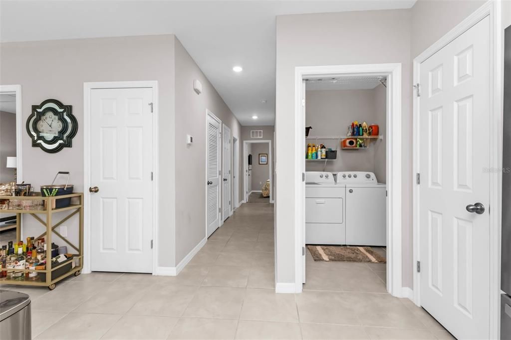 For Sale: $289,900 (2 beds, 2 baths, 1516 Square Feet)