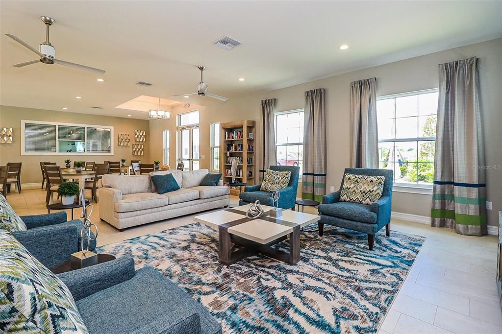 For Sale: $289,900 (2 beds, 2 baths, 1516 Square Feet)