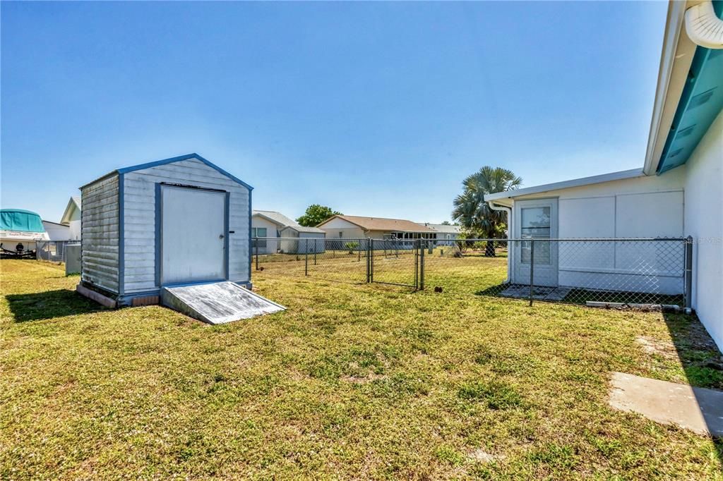 На продажу: $248,900 (2 спален, 2 ванн, 1037 Квадратных фут)