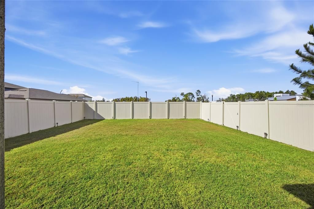 En Venta: $439,000 (6 camas, 3 baños, 2580 Pies cuadrados)