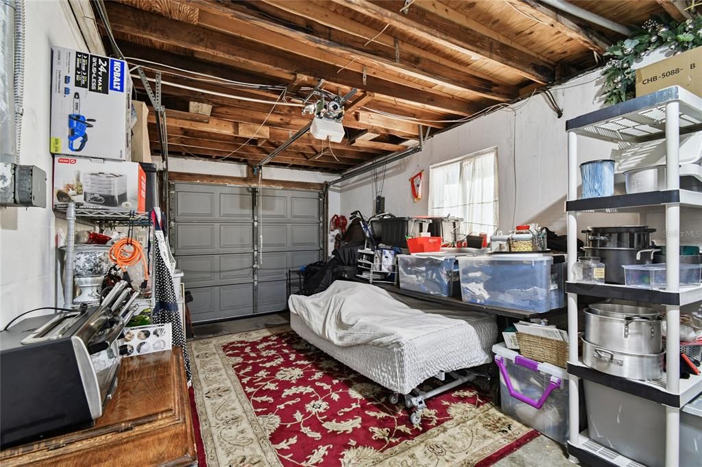 For Sale: $579,000 (3 beds, 2 baths, 1637 Square Feet)