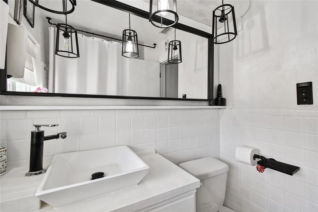 For Sale: $579,000 (3 beds, 2 baths, 1637 Square Feet)