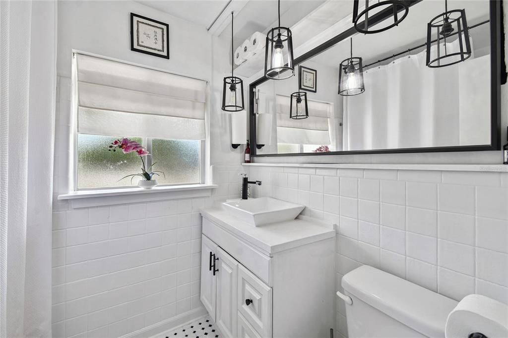 For Sale: $579,000 (3 beds, 2 baths, 1637 Square Feet)