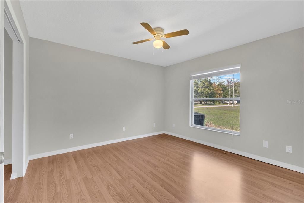 For Sale: $325,000 (3 beds, 2 baths, 1222 Square Feet)