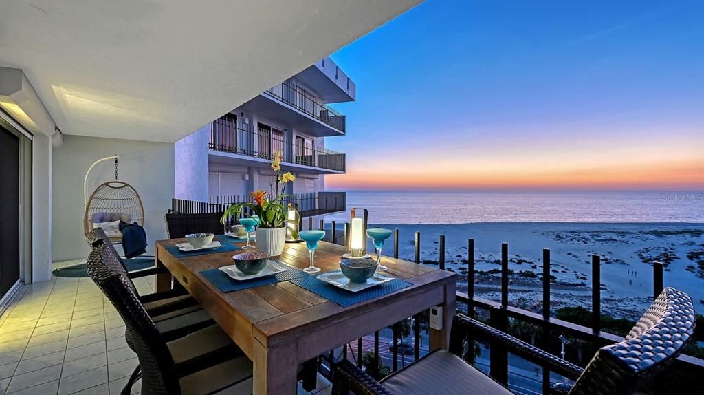 For Sale: $1,645,000 (2 beds, 1 baths, 1389 Square Feet)