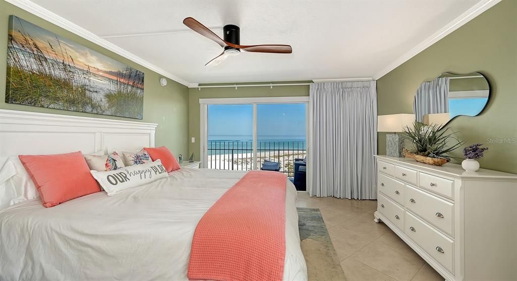 For Sale: $1,645,000 (2 beds, 1 baths, 1389 Square Feet)