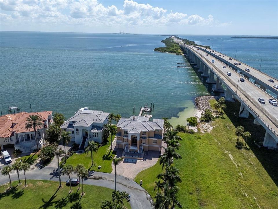 待售: $4,500,000 (5 贝兹, 5 浴室, 4124 平方英尺)