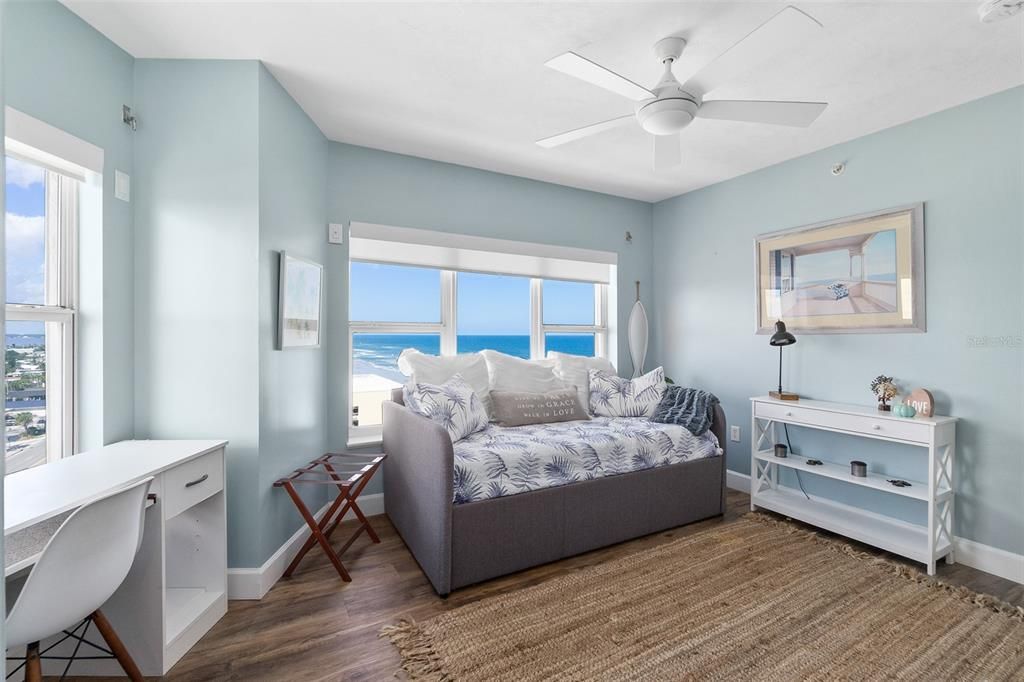 На продажу: $799,900 (3 спален, 3 ванн, 2280 Квадратных фут)