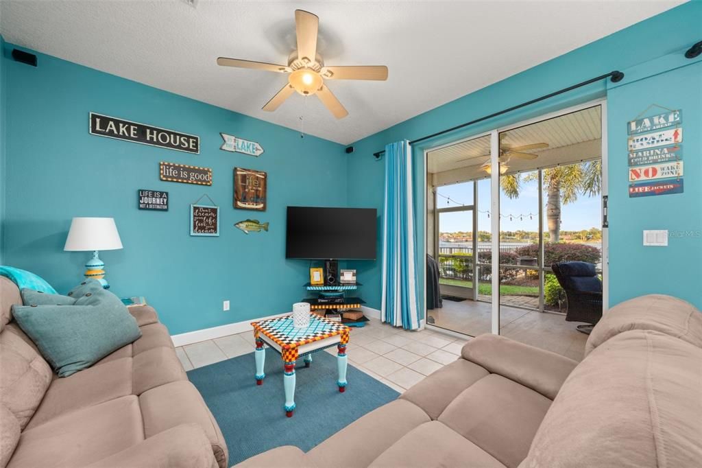 For Sale: $265,000 (3 beds, 2 baths, 1254 Square Feet)