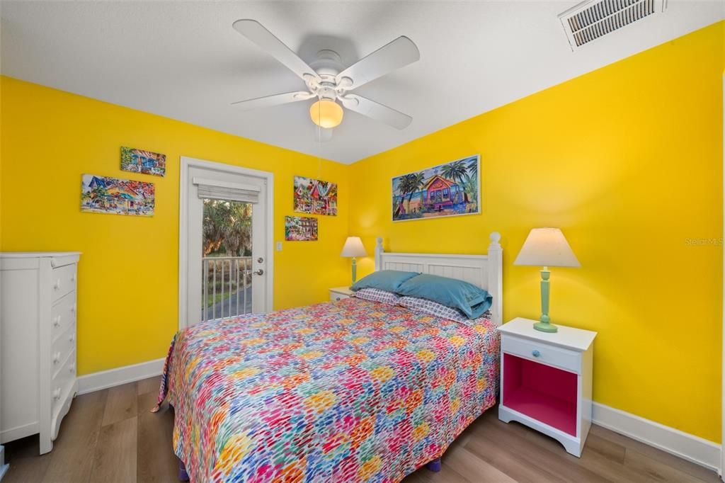 For Sale: $265,000 (3 beds, 2 baths, 1254 Square Feet)