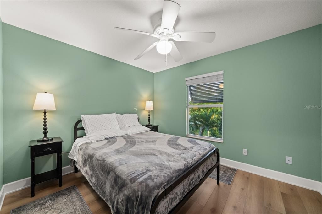 For Sale: $265,000 (3 beds, 2 baths, 1254 Square Feet)