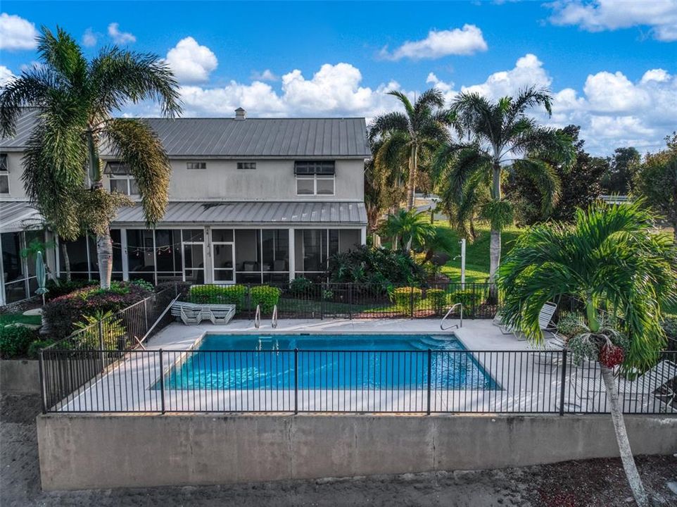 For Sale: $265,000 (3 beds, 2 baths, 1254 Square Feet)