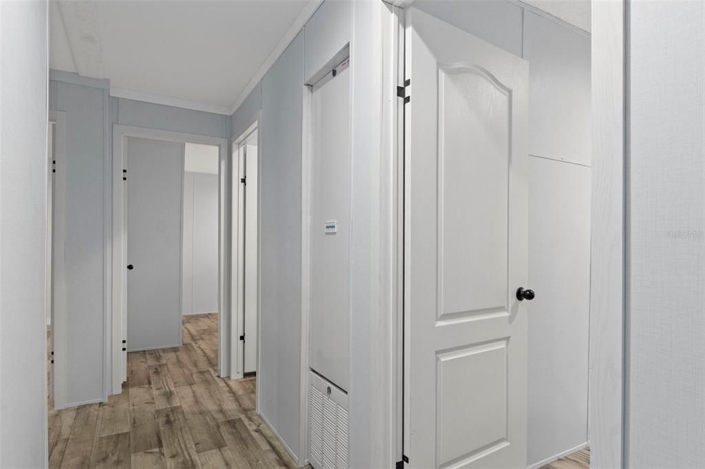 En Venta: $250,000 (4 camas, 2 baños, 1843 Pies cuadrados)