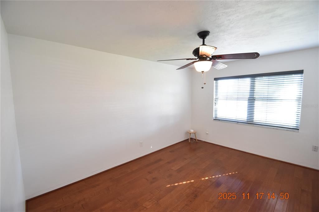 For Rent: $3,995 (3 beds, 2 baths, 2497 Square Feet)