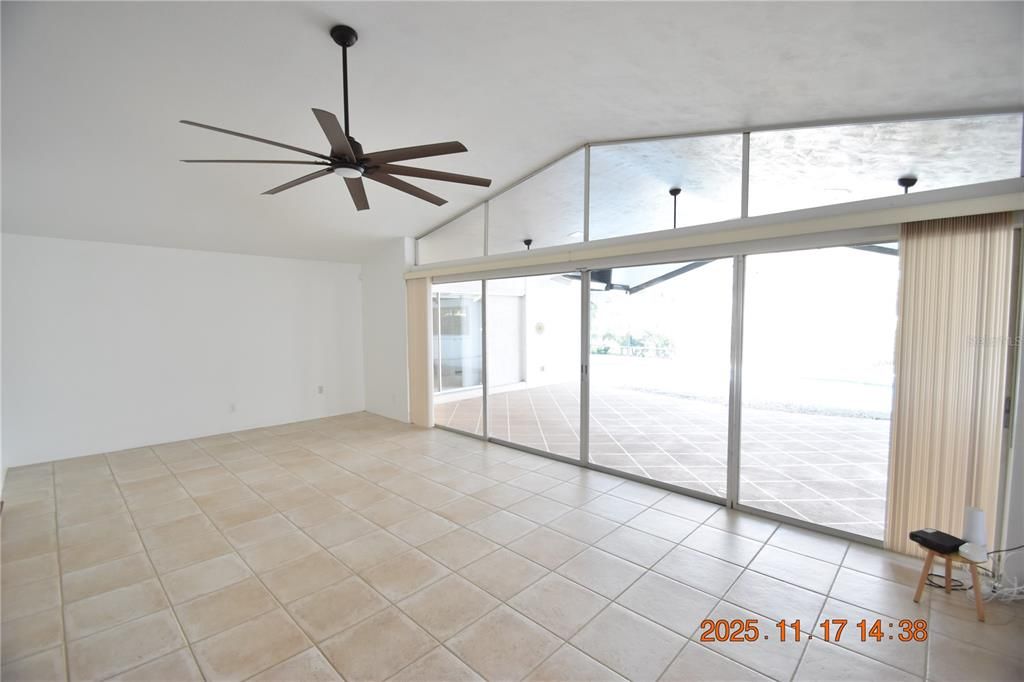 For Rent: $3,995 (3 beds, 2 baths, 2497 Square Feet)