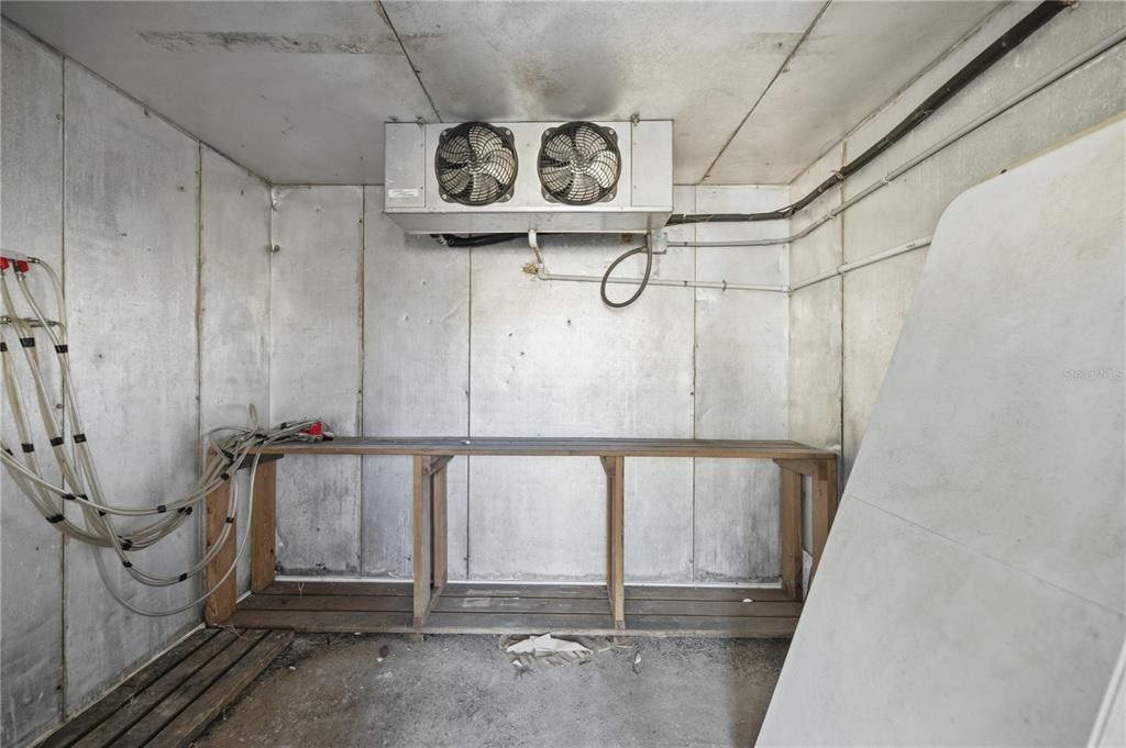 For Sale: $450,000 (0 beds, 0 baths, 2320 Square Feet)