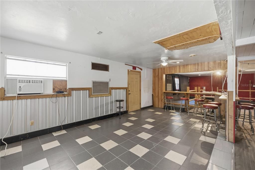 For Sale: $450,000 (0 beds, 0 baths, 2320 Square Feet)