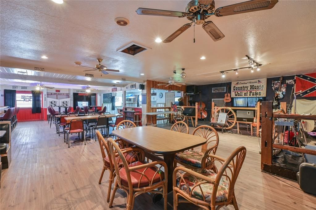 For Sale: $450,000 (0 beds, 0 baths, 2320 Square Feet)