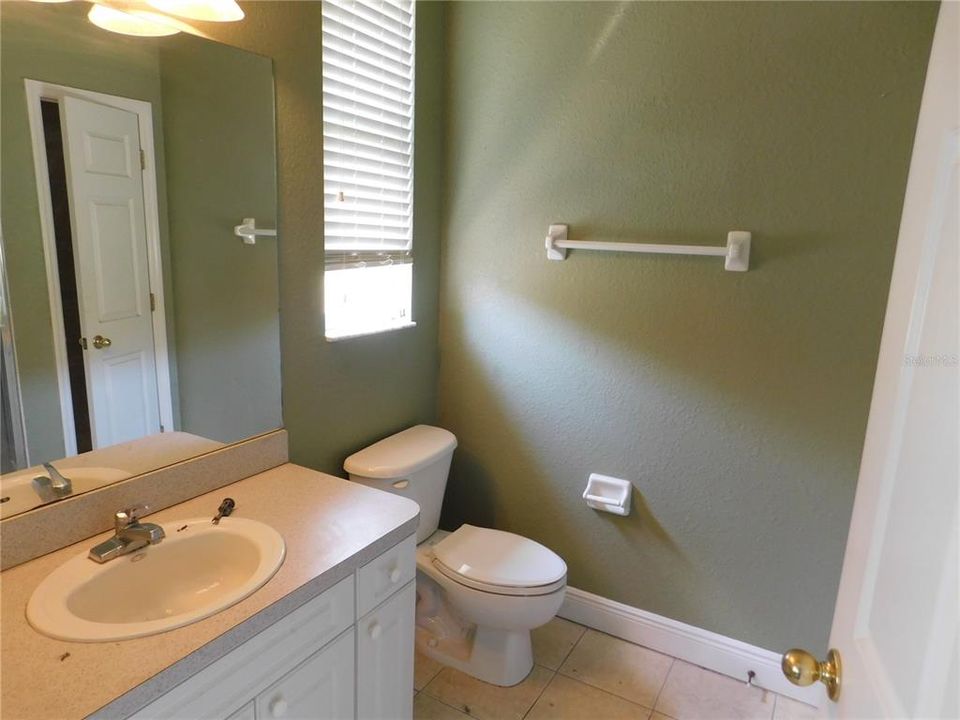 В аренду: $3,000 (3 спален, 2 ванн, 1113 Квадратных фут)