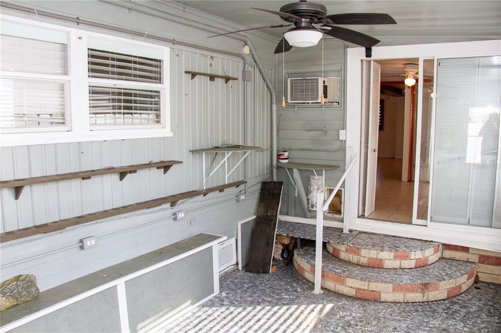 En Venta: $94,000 (2 camas, 1 baños, 576 Pies cuadrados)