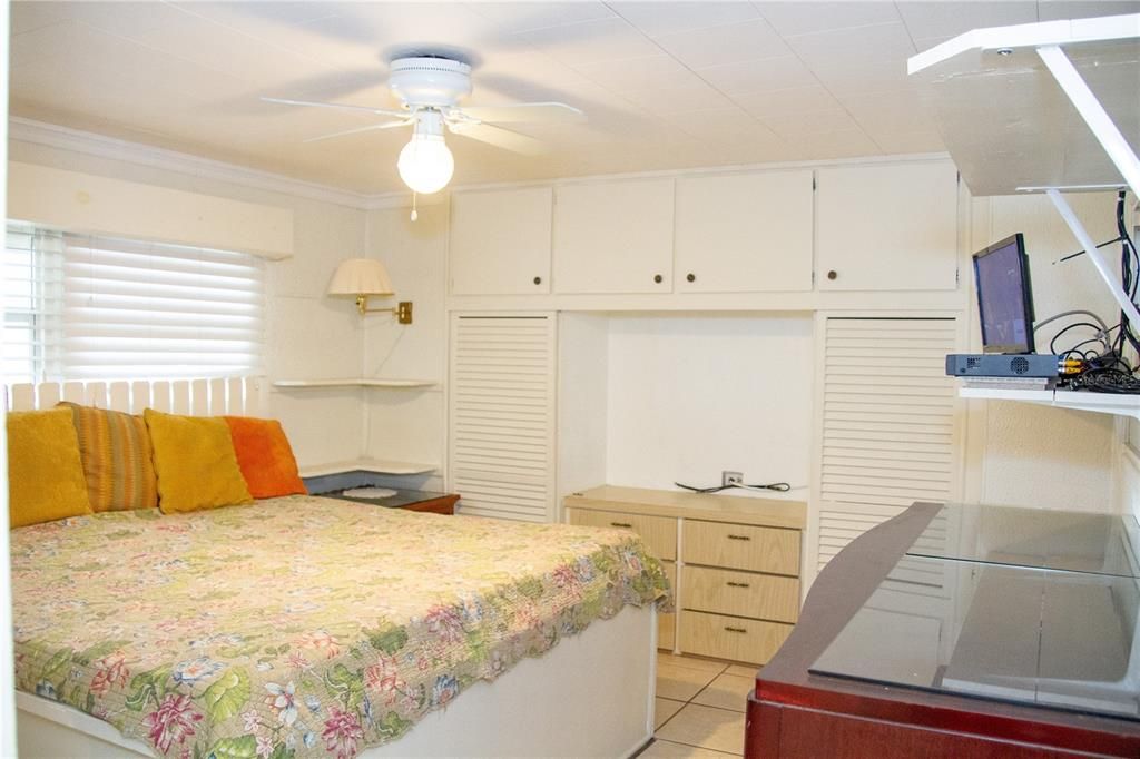 En Venta: $94,000 (2 camas, 1 baños, 576 Pies cuadrados)