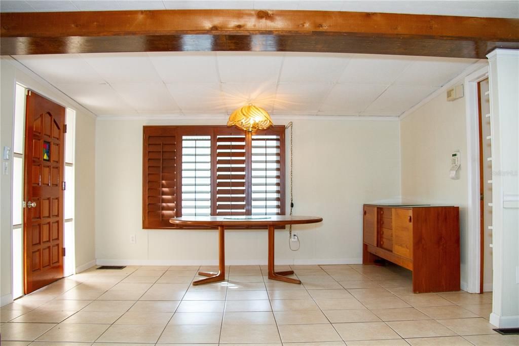 En Venta: $94,000 (2 camas, 1 baños, 576 Pies cuadrados)