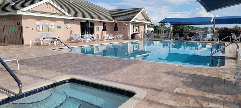 For Sale: $218,900 (2 beds, 2 baths, 1004 Square Feet)