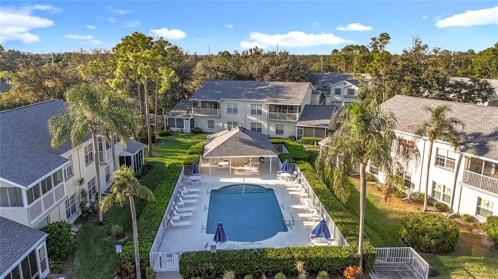 For Sale: $218,900 (2 beds, 2 baths, 1004 Square Feet)