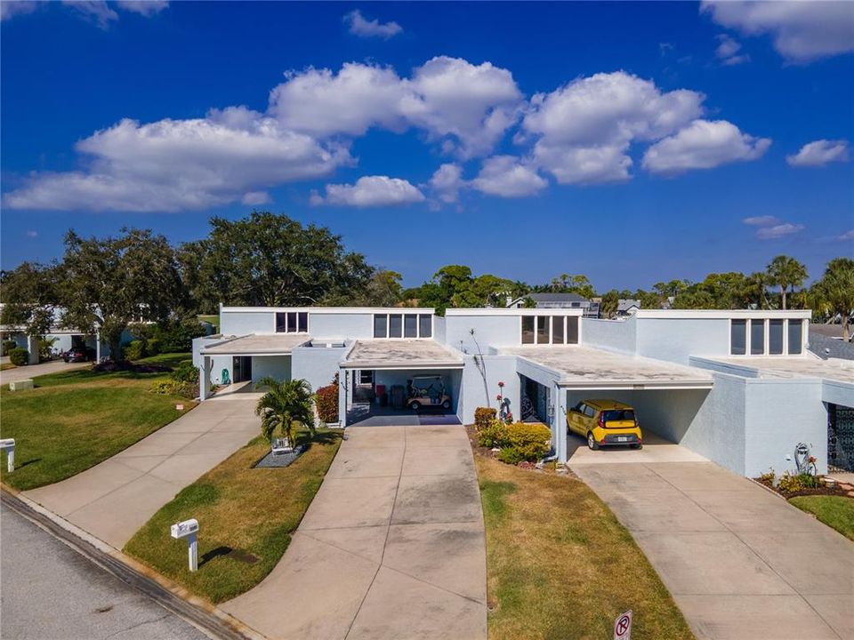 待售: $329,900 (2 贝兹, 2 浴室, 1316 平方英尺)