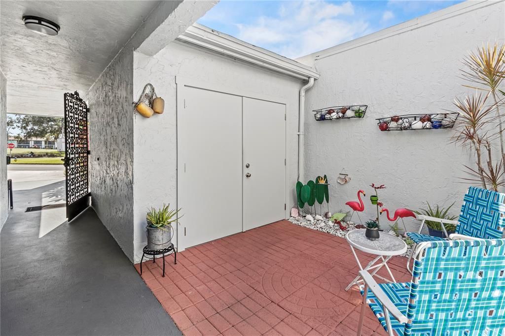 待售: $329,900 (2 贝兹, 2 浴室, 1316 平方英尺)