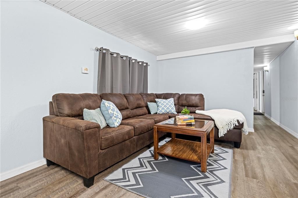 En Renta: $1,900 (4 camas, 2 baños, 1344 Pies cuadrados)