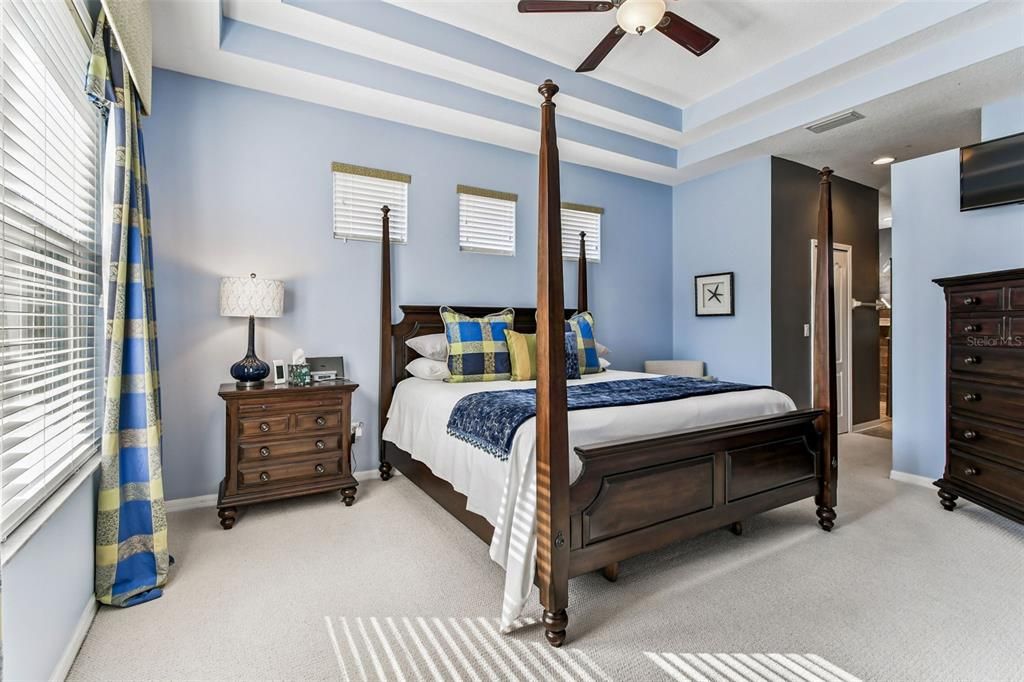 待售: $545,900 (5 贝兹, 3 浴室, 2652 平方英尺)