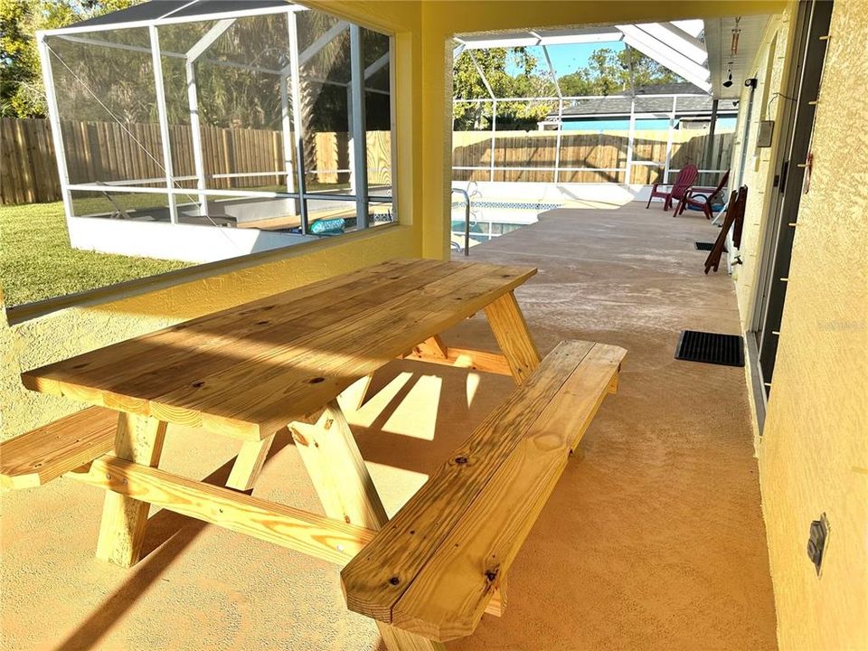 待售: $439,000 (3 贝兹, 2 浴室, 1711 平方英尺)