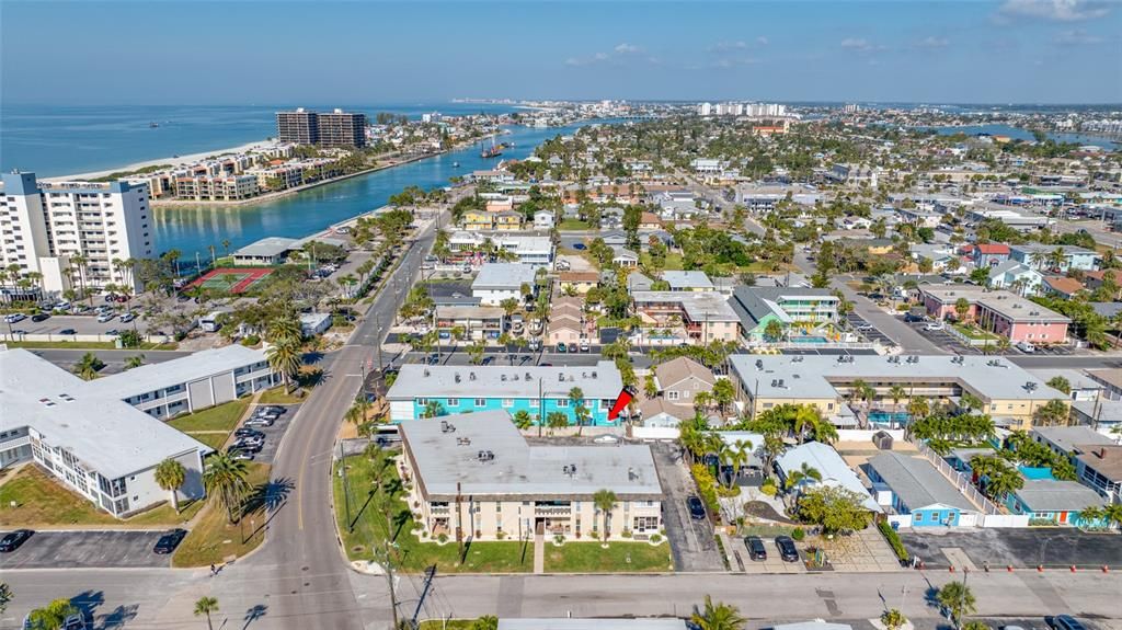 待售: $249,000 (1 贝兹, 1 浴室, 615 平方英尺)