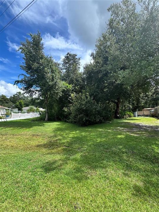 待售: $65,000 (0.39 acres)