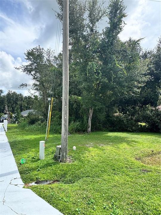 待售: $65,000 (0.39 acres)