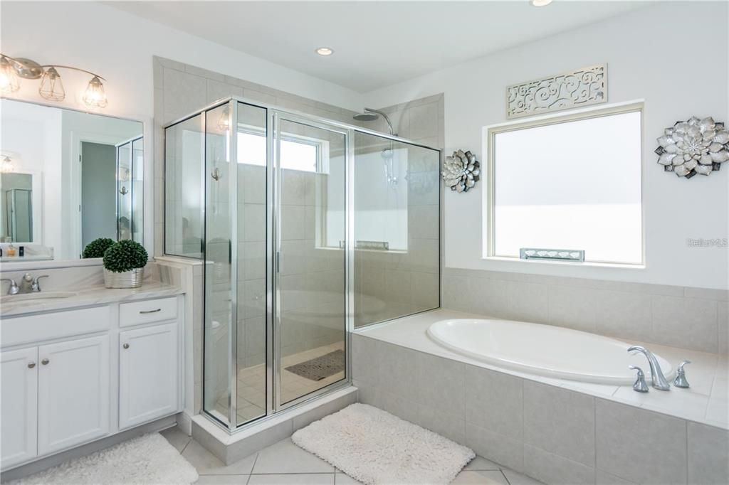 На продажу: $899,000 (4 спален, 4 ванн, 2766 Квадратных фут)