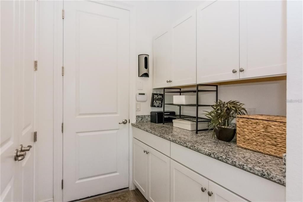 На продажу: $899,000 (4 спален, 4 ванн, 2766 Квадратных фут)