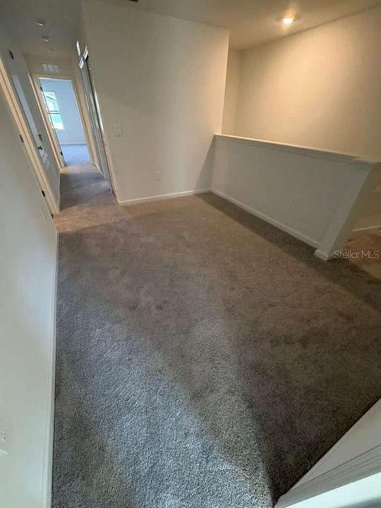 В аренду: $2,050 (3 спален, 2 ванн, 1785 Квадратных фут)