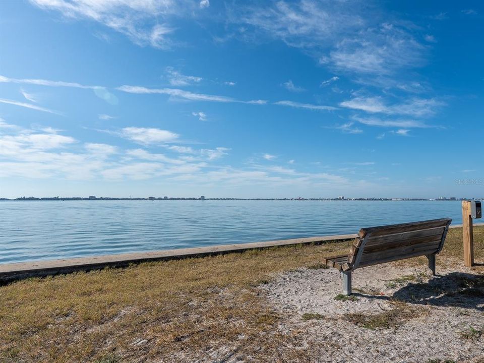 For Sale: $1,800,000 (4 beds, 3 baths, 3000 Square Feet)