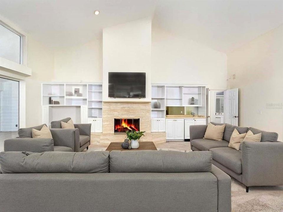 For Sale: $1,800,000 (4 beds, 3 baths, 3000 Square Feet)